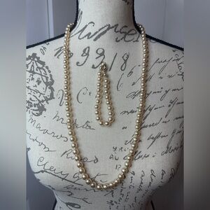 Vintage Glass Pearl Necklace and Bracelet Set